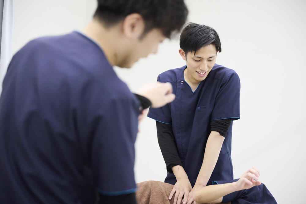 【新卒】【タスク整体院 葛西店】整体師募集！