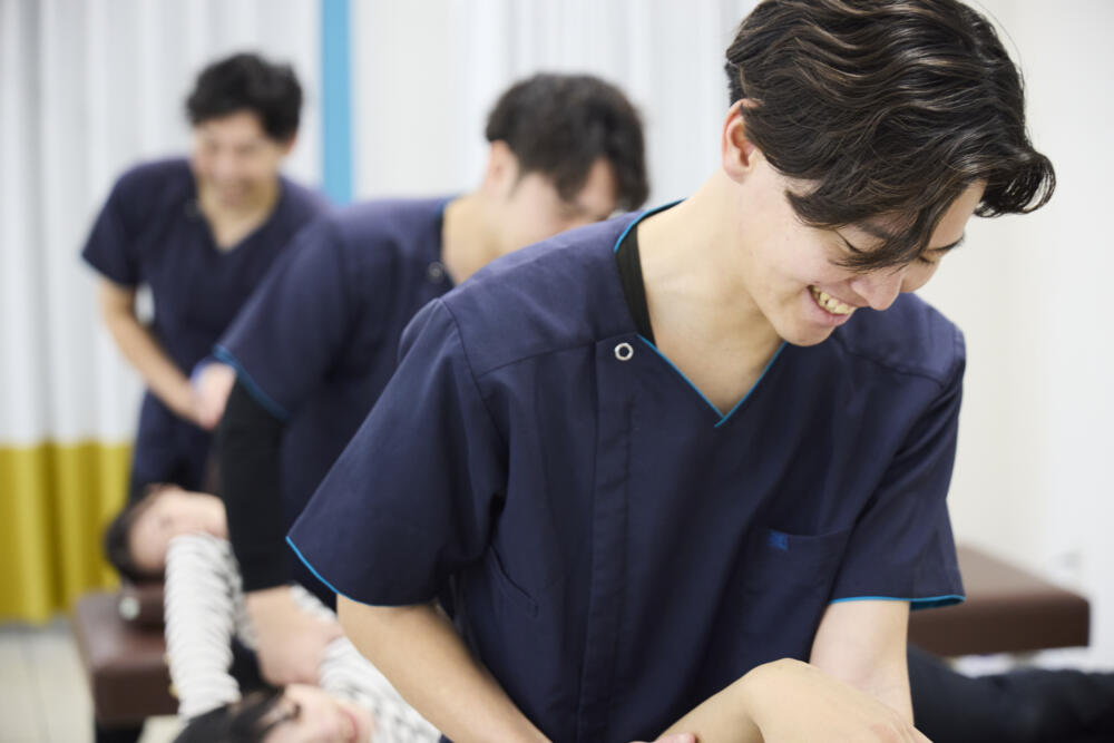 【新卒】【タスク整体院 静岡安倍川店】整体師募集！