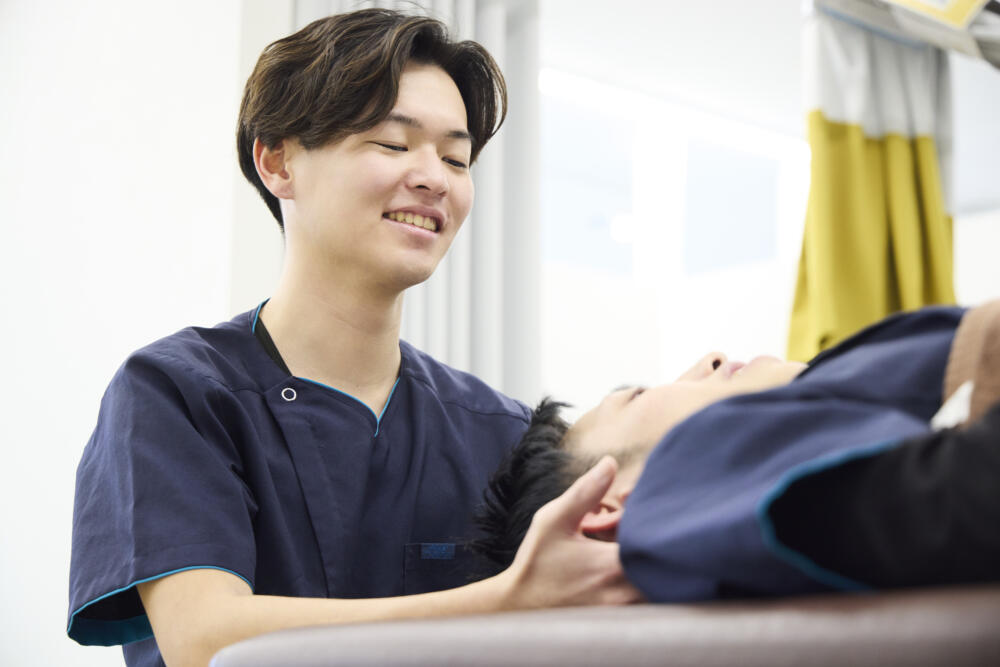 【新卒】【タスク整体院 富士店】整体師募集！