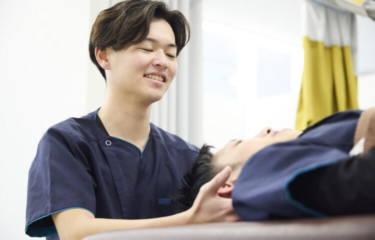 【新卒】【タスク整体院 富士店】整体師募集!