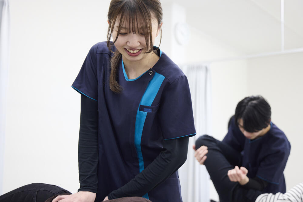 【新卒】【タスク整体院 富士宮店】整体師募集！